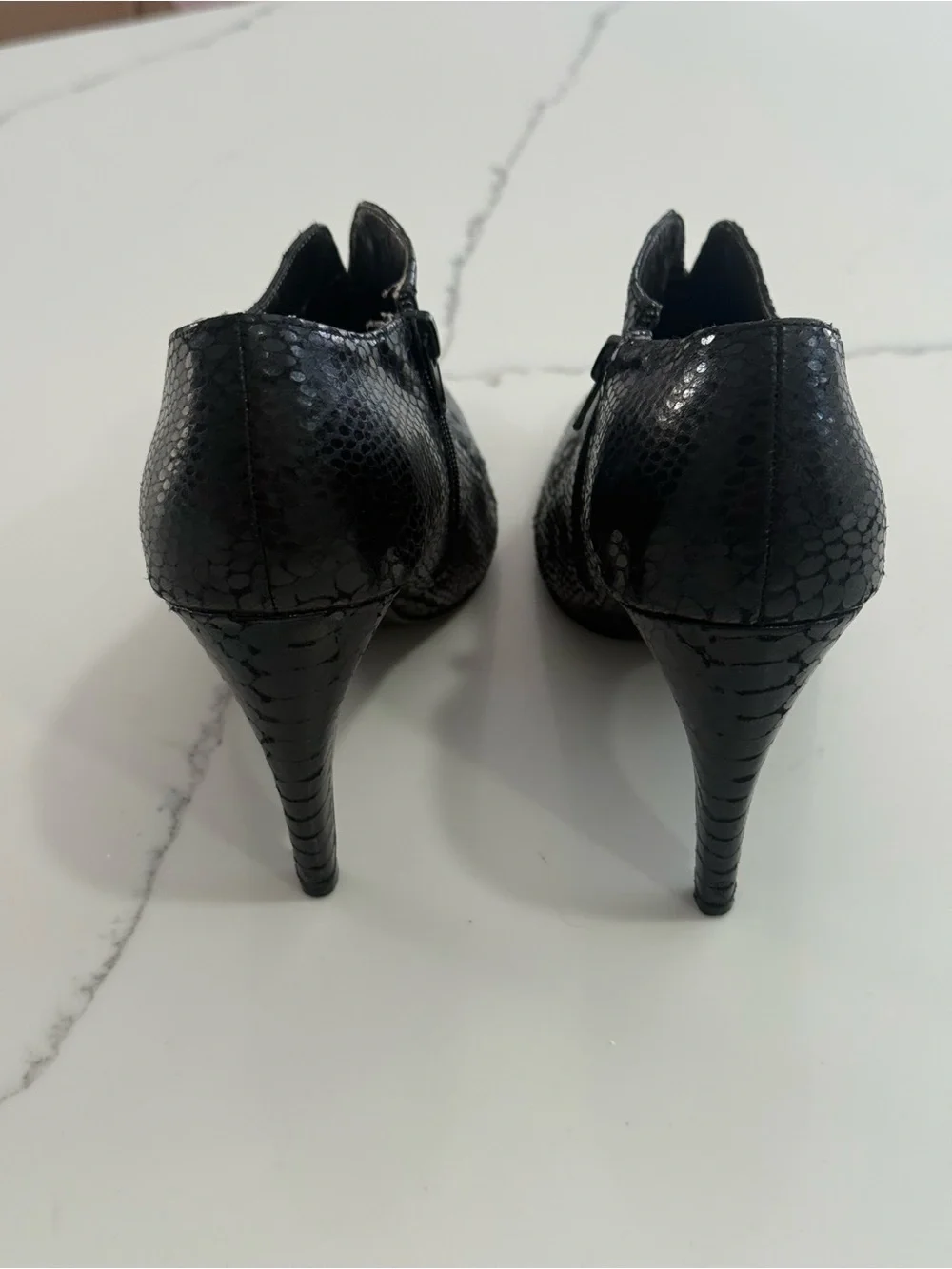 Sam Edelman sleek snake